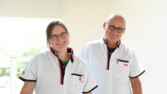Ludwig Van de Voorde en Leen De Vreese van het Levensbeschouwelijk Supportteam