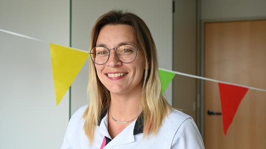 Claudia D'Hooghe studeert via Project 600 af als verpleegkundige