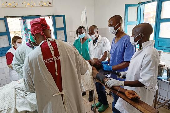Klaas De Beer Els Van Duyse in Bominenge Congo